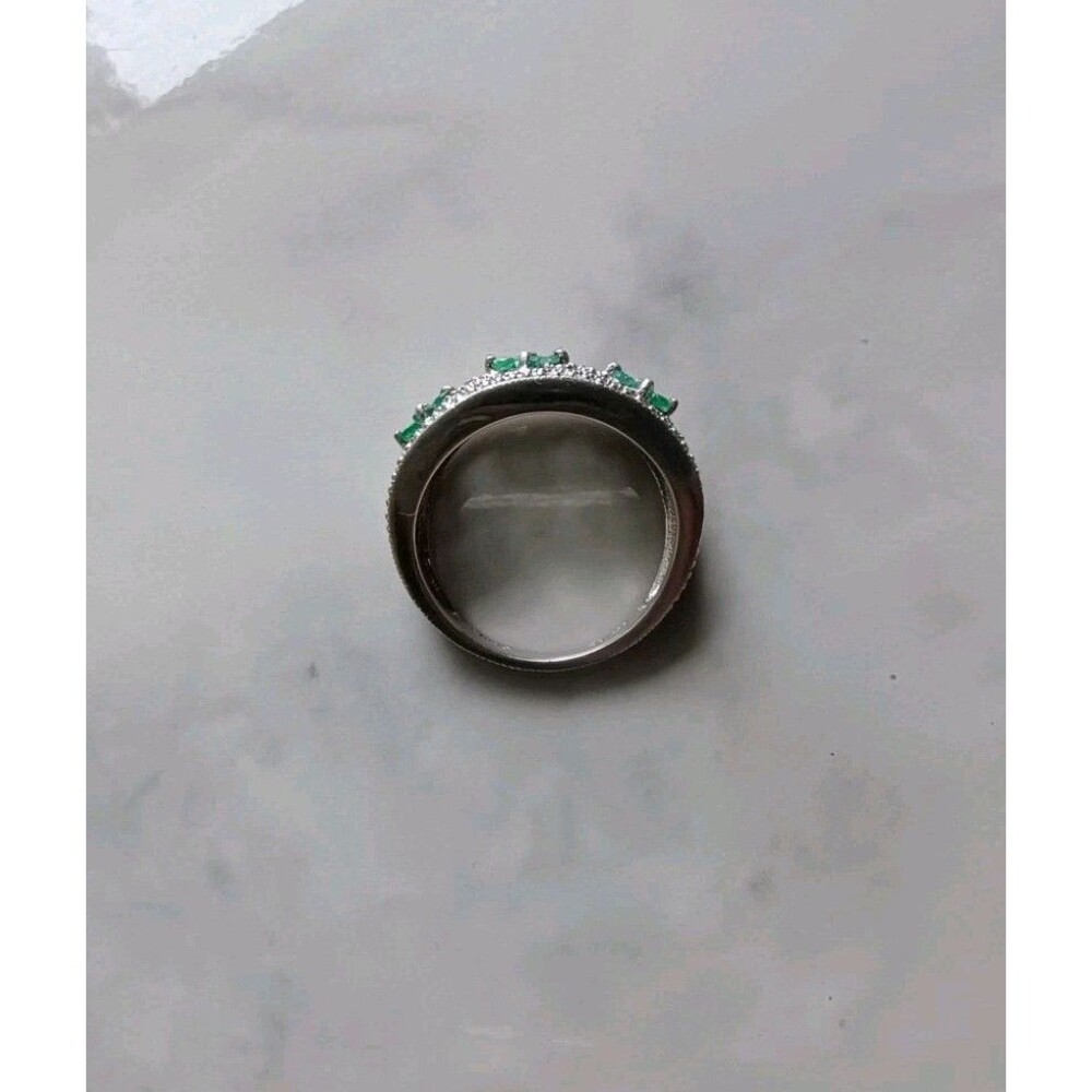 Women's Sterling Silver, Emerald, And CZ Diamond Flower Ring Signed CC Size 7 - Picture 12 of 12